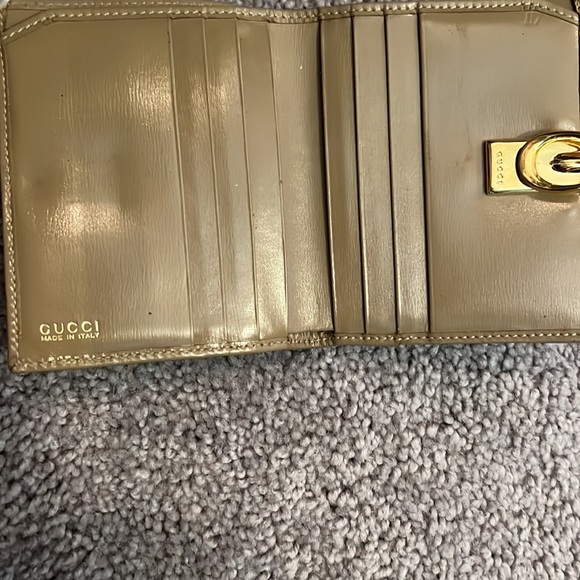 Gucci Wallet - Picture 2 of 7